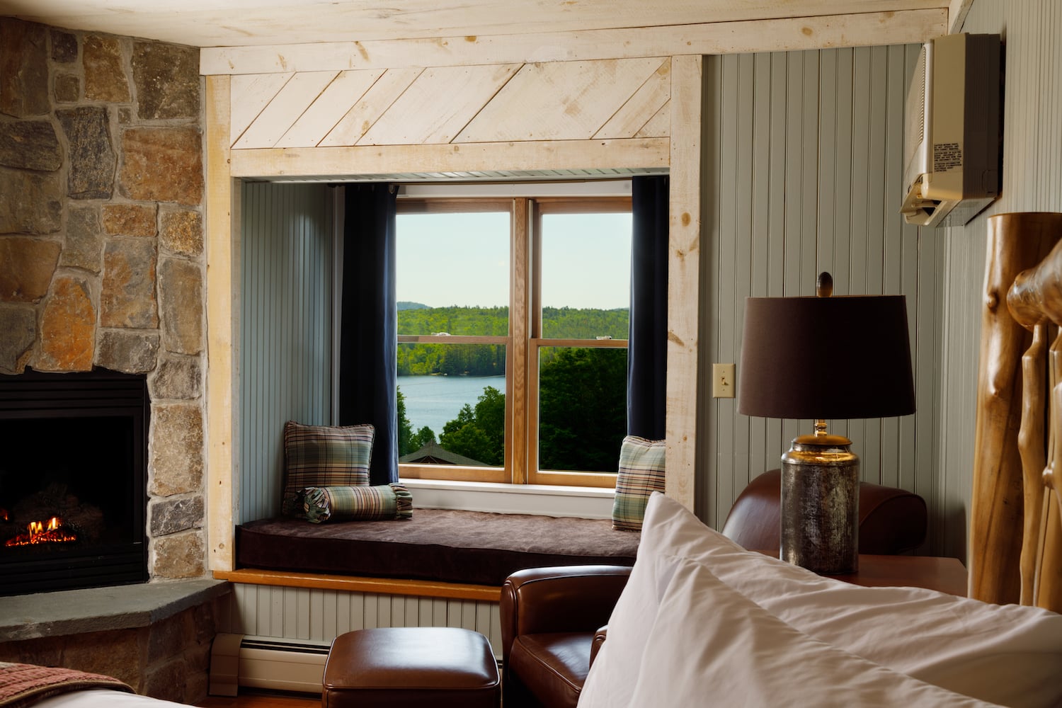 Stunning guest rooms and high end amenities make us one of the top Upstate New York Resorts